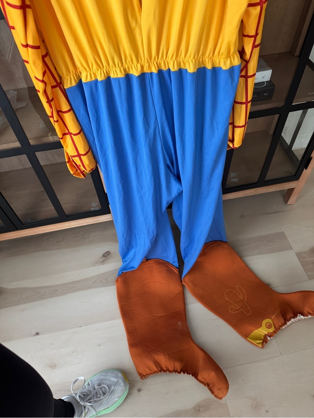 Men’s Woody Toy Story Pixar jumpsuit Halloween costume cowboy boots vest adult - Picture 4 of 10